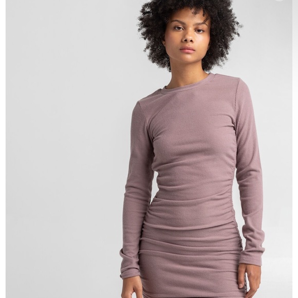 🍇NWT Adika Ribbed Cinched Sides Bodycon Dress🍇 - Picture 2 of 9